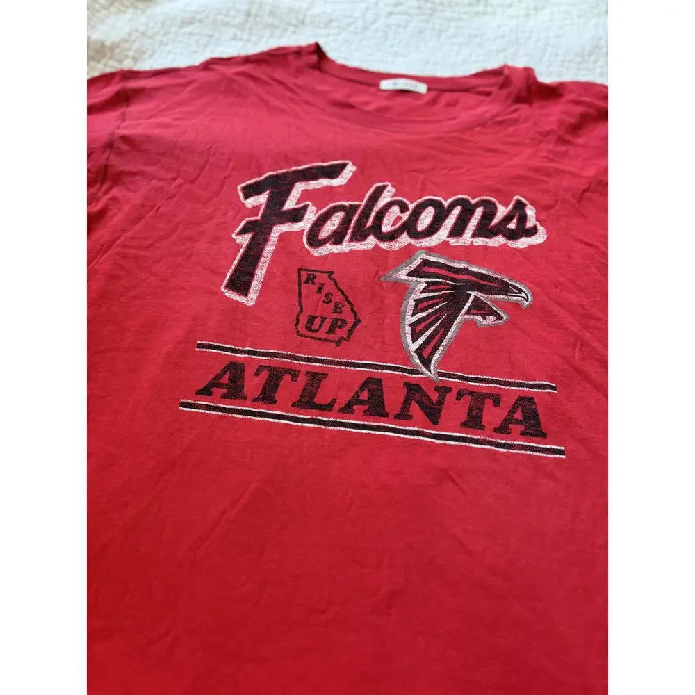 47 Brand Women's Atlanta Falcons Red Graphic‎ T-Shirt Size XL #468 - Picture 2 of 5